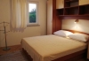 thumb_863_4.jpg